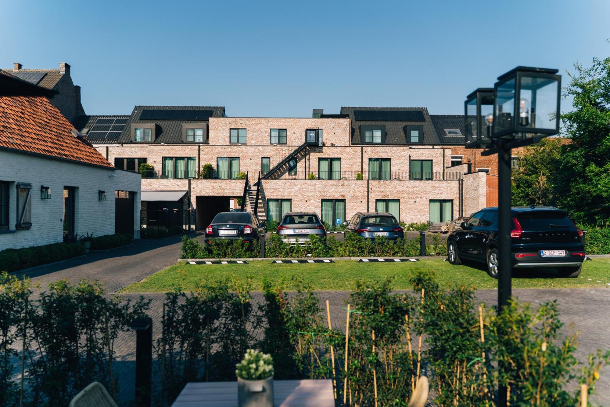 Factory Hotel Beveren  Exterior foto
